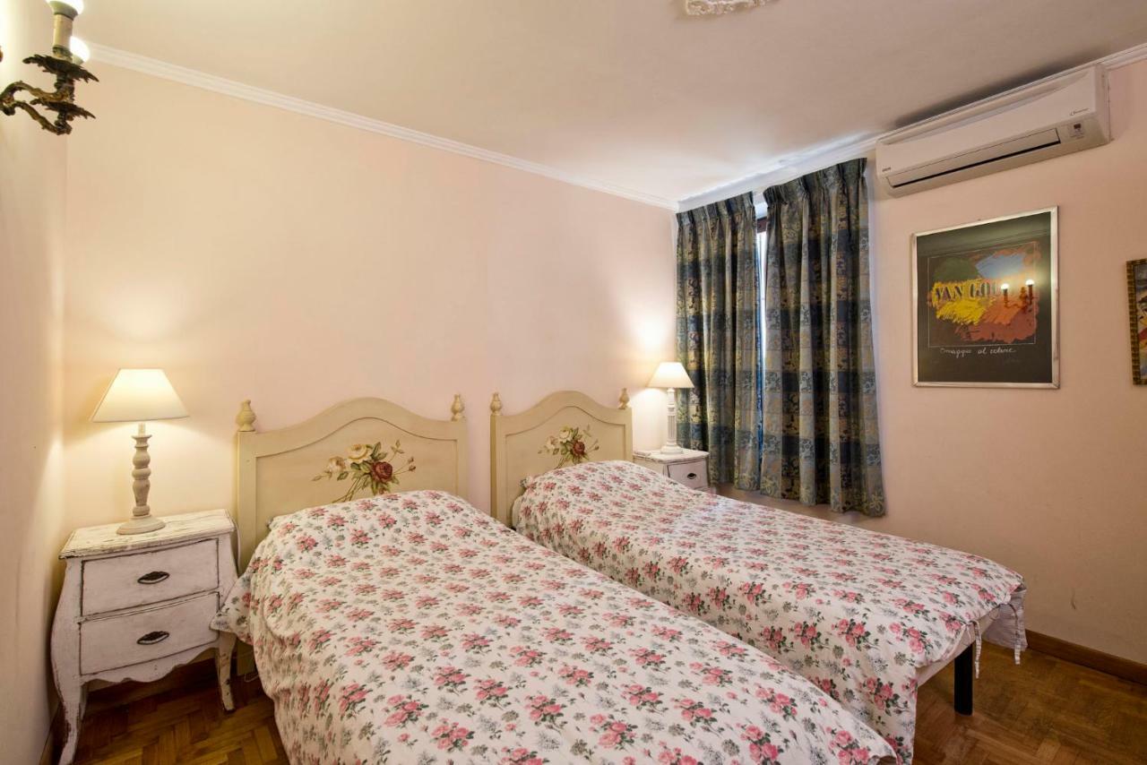 Apartment Governo Vecchio Rome Exterior photo
